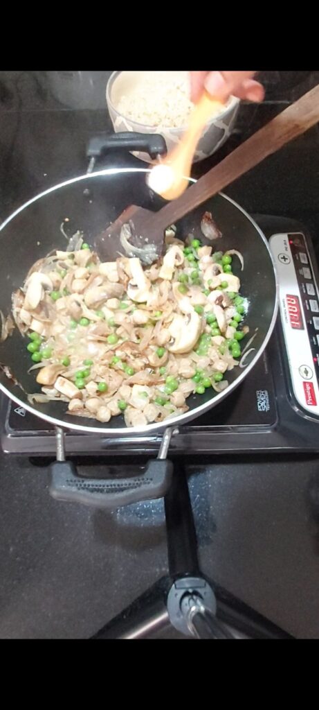 Protein Rich Fried Rice with Brown Rice wp 17530172922818182755097432204207